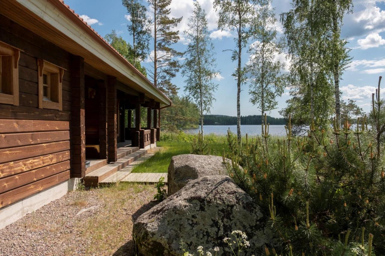 Ik Hotel & Camping Кеуруу Екстер'єр фото