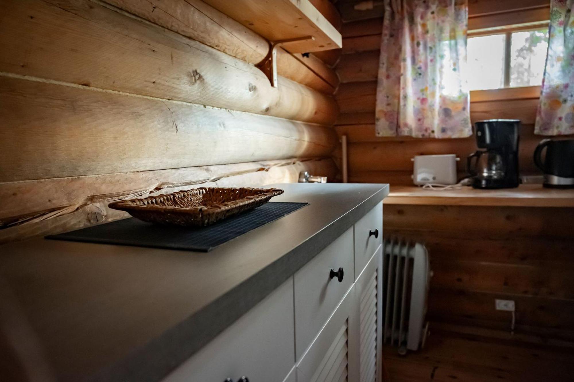Ik Hotel & Camping Кеуруу Номер фото